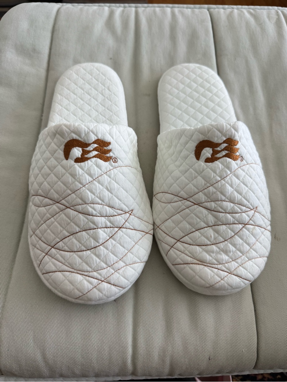 White Princess Cruises Sanctuary  Quilted Slip-On Slippers with Brown Embroidery